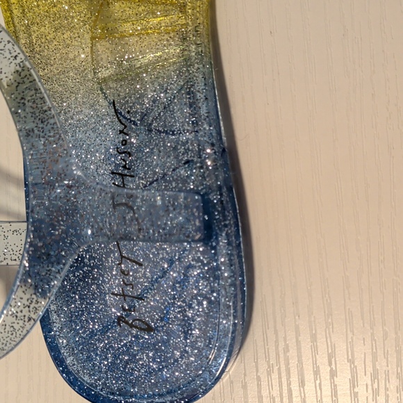 Betsey Johnson NWT Jelly Butterfly Sandals 36/6 - Picture 3 of 7